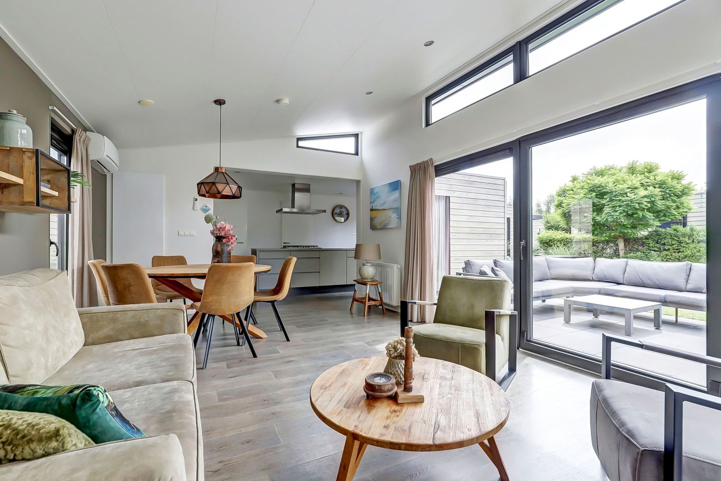 Foto 4 van Randmeerweg 14-0011