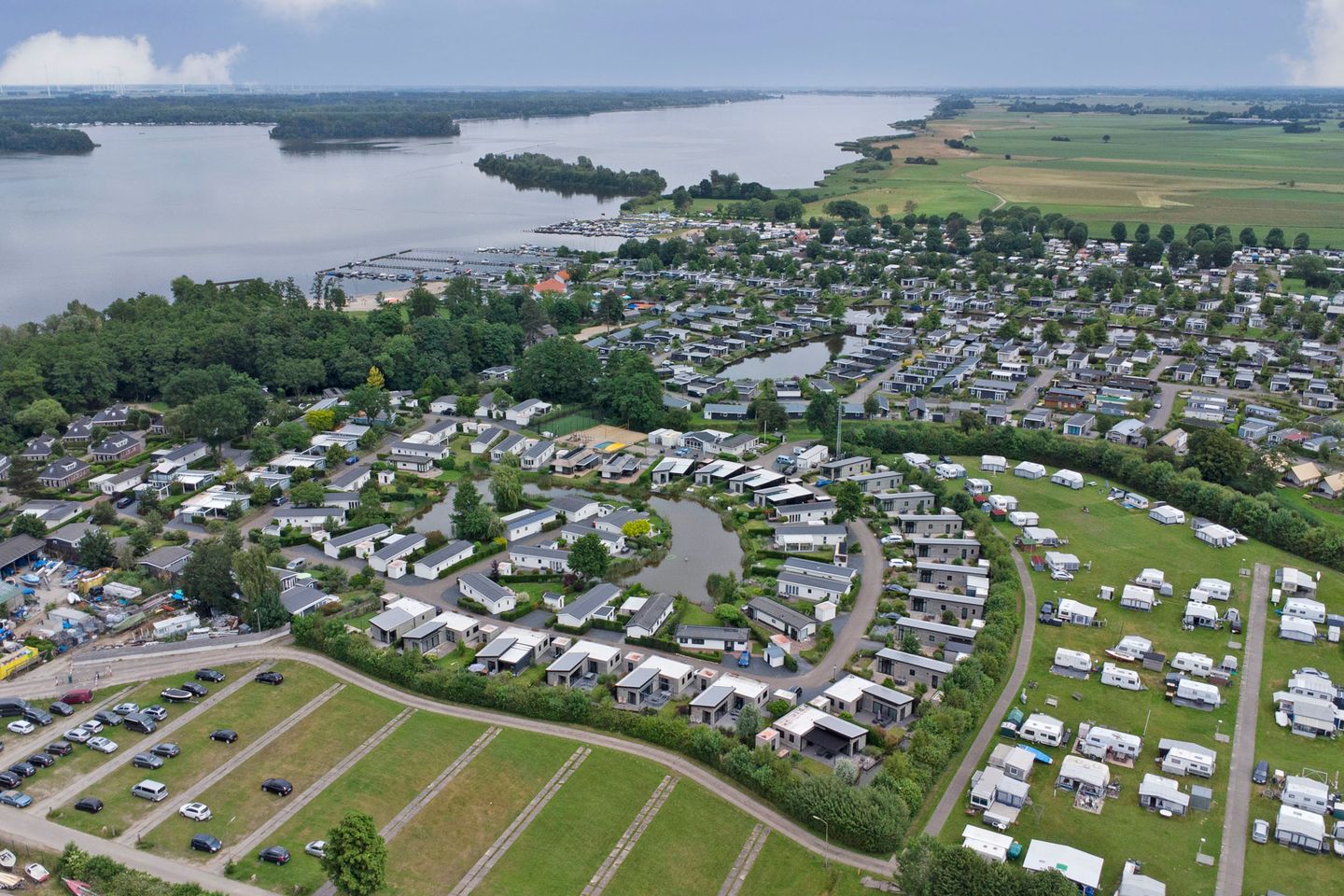 Foto 29 van Randmeerweg 14-0011