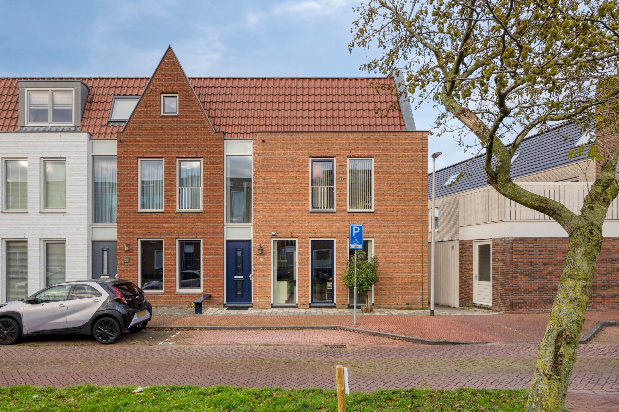 Photo 12 of Chris Lanooystraat 35