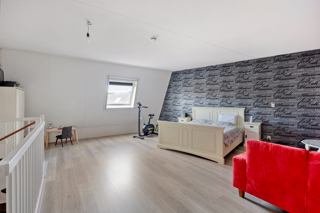 Photo 32 of Chris Lanooystraat 35