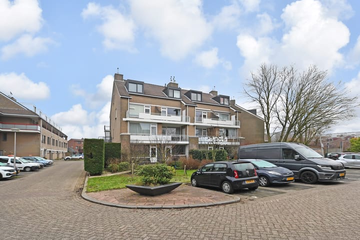 Foto 1 van Anna van Hensbeeksingel 182