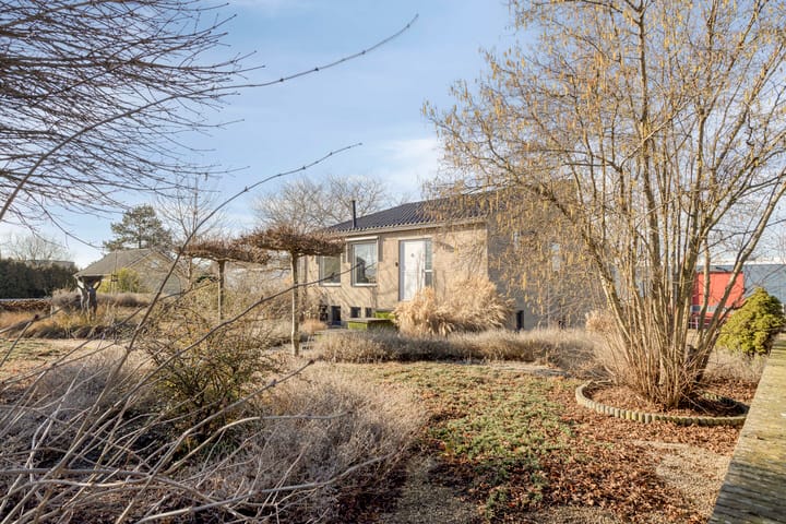 Photo 2 of Hoekeindseweg 111