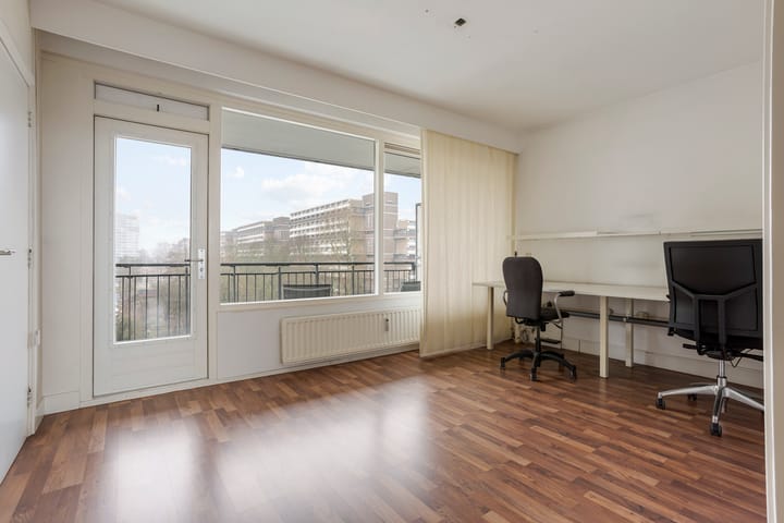 Photo 9 of van Vredenburchweg 459