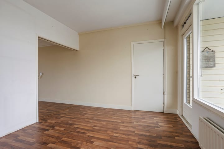 Photo 10 of van Vredenburchweg 459