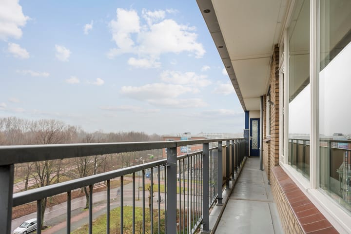 Photo 19 of van Vredenburchweg 459