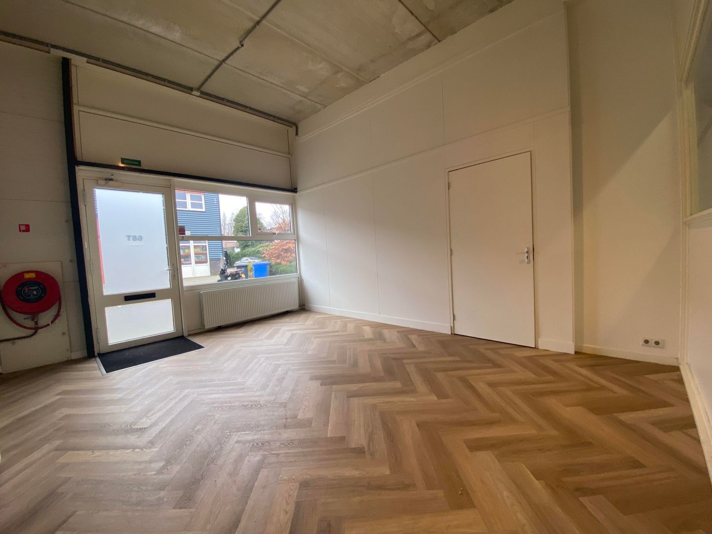 View photo 4 of Westvlietweg 68-T