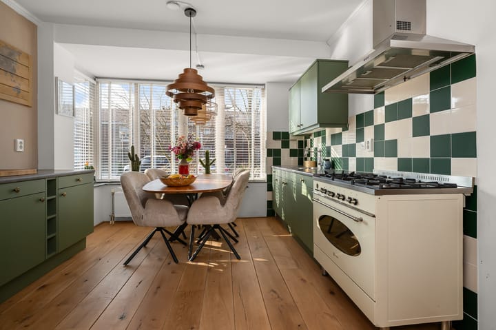 Photo 11 of Admiraal de Ruyterlaan 12-C