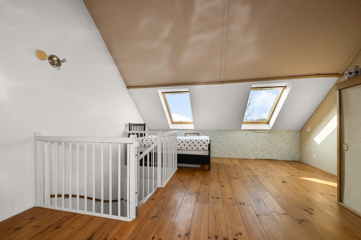 Photo 33 of Admiraal de Ruyterlaan 12-C