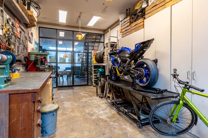 Photo 2 of Willem van Hillegaersbergstraat 43-A