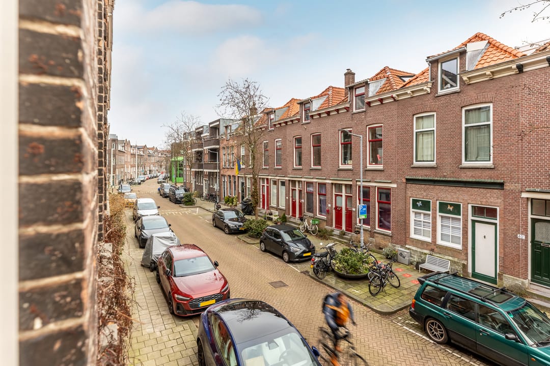 Photo 23 of Willem van Hillegaersbergstraat 43-A