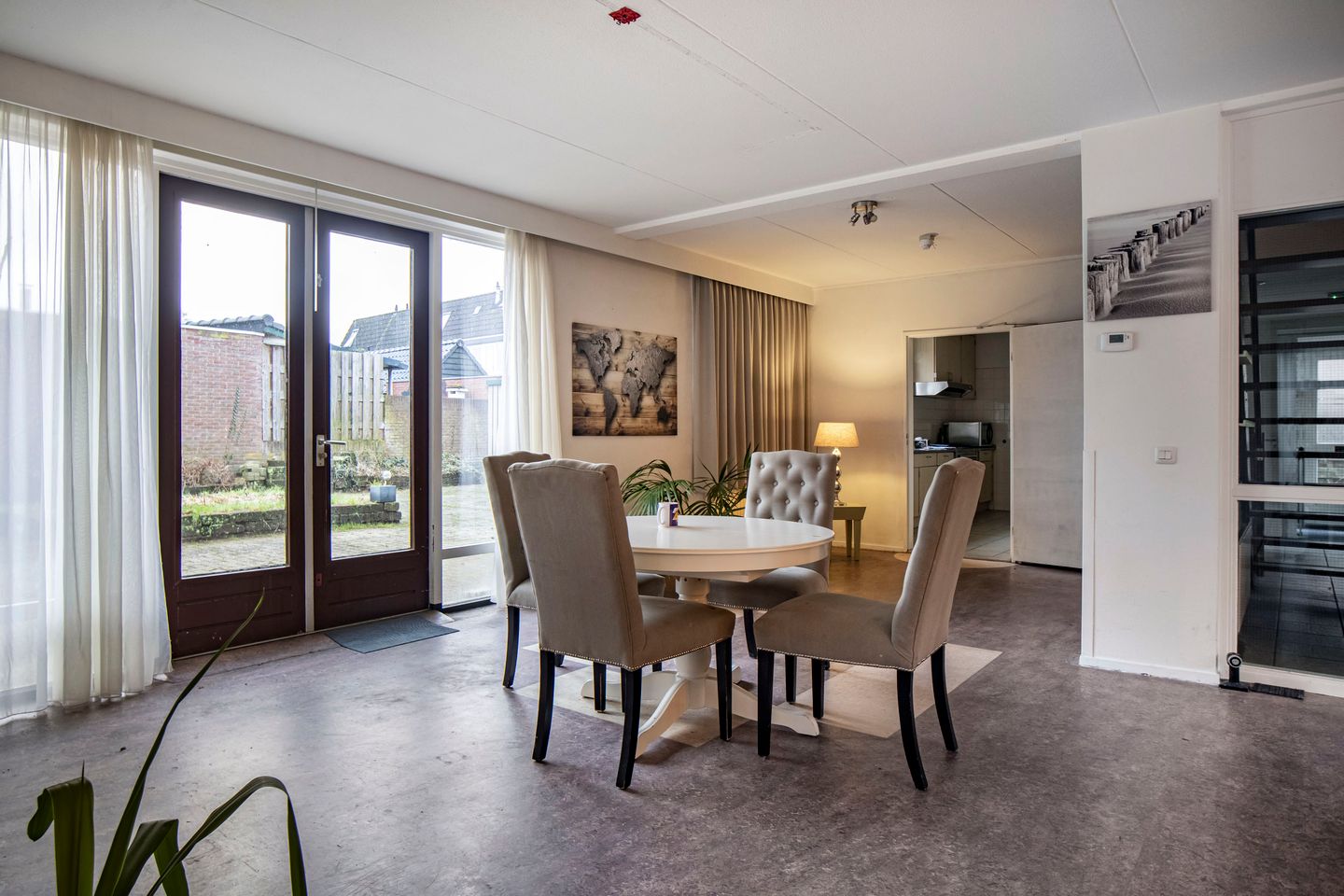 Bekijk foto 3 van Hermelijnlaan 1