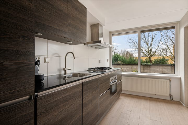 Photo 3 of Renswoudestraat 16