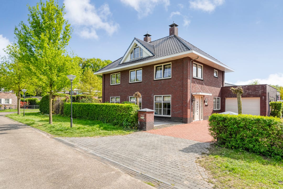 Foto 58 van Pim Mulierstraat 1