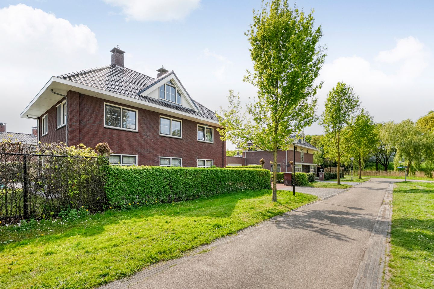 Foto 59 van Pim Mulierstraat 1