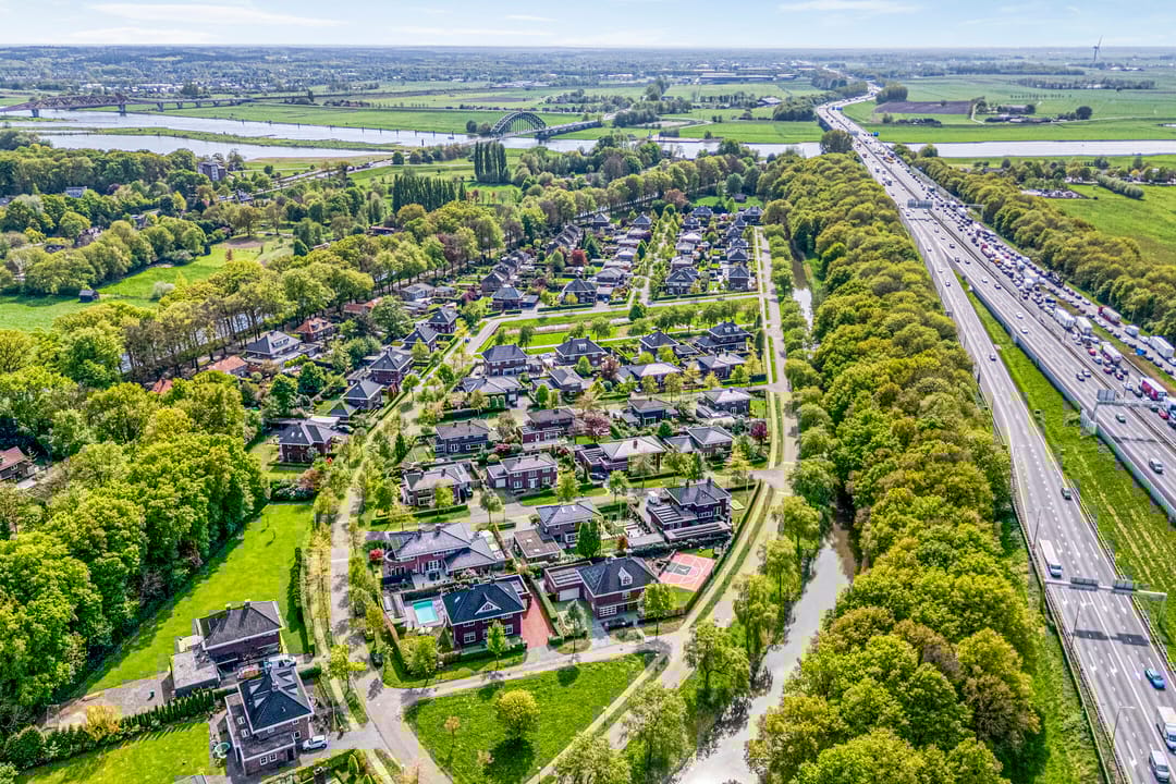 Foto 62 van Pim Mulierstraat 1