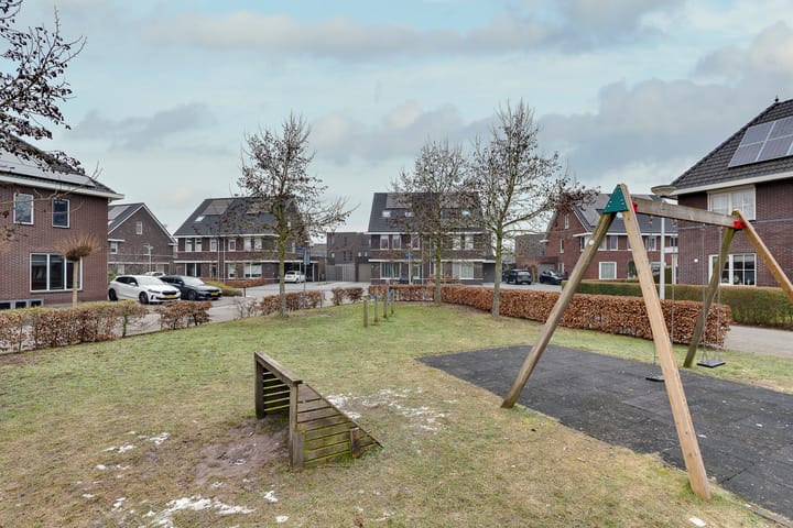 Photo 4 of Bosanemoon 70