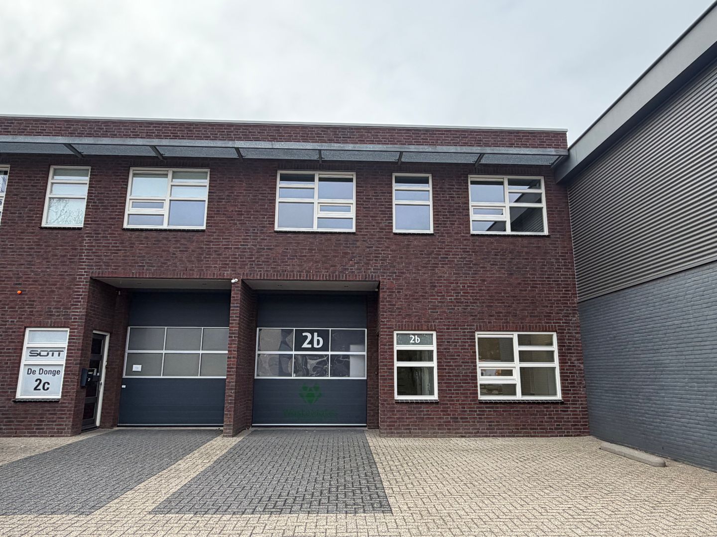 Bekijk foto 1 van de Donge 2-B