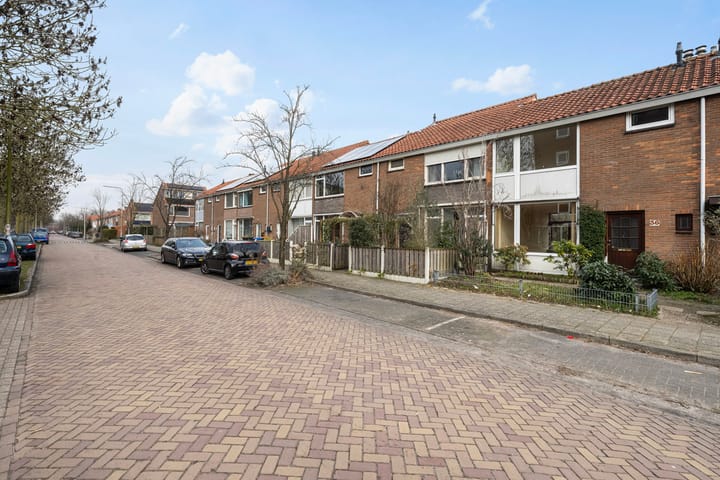 Photo 2 of Telemannstraat 36