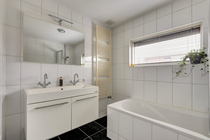 Photo 29 of Schimmelpenninckstraat 12