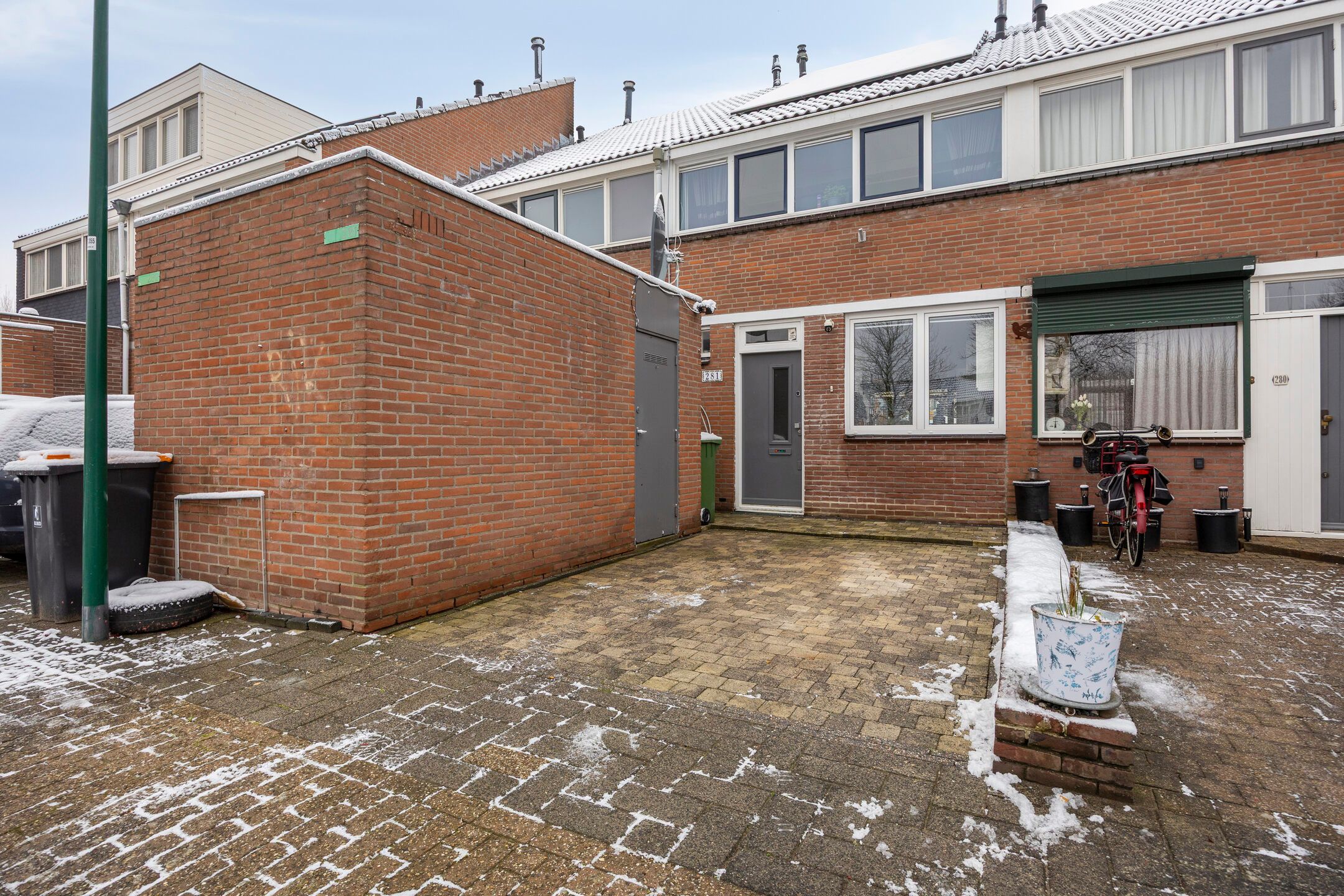 Photo 39 of Kamelenspoor 281