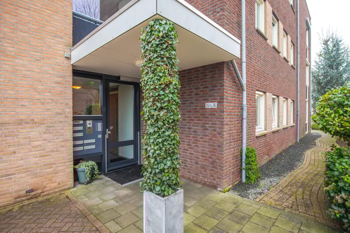 Photo 10 of Cederhof 28