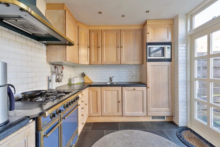 Foto 14 van Van Leeuwenhoeklaan 3