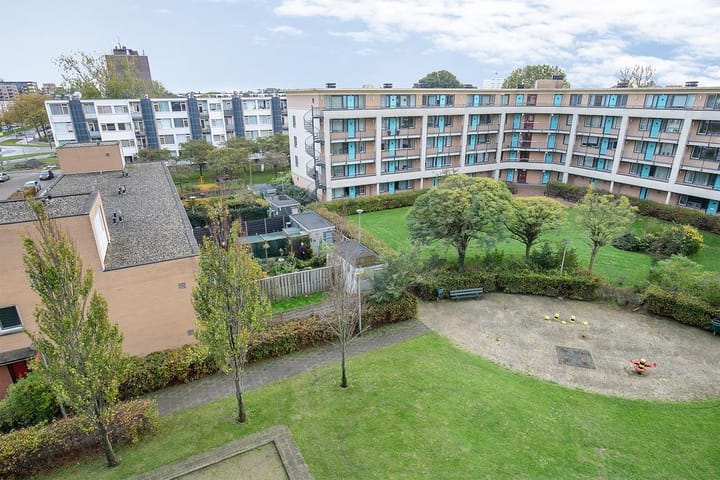 Foto 7 van Van Limburg Stirumstraat 119