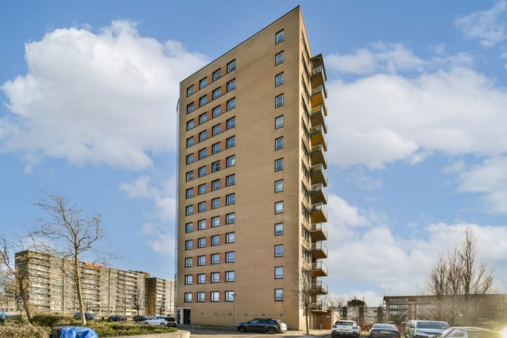 Foto 17 van Van Limburg Stirumstraat 119