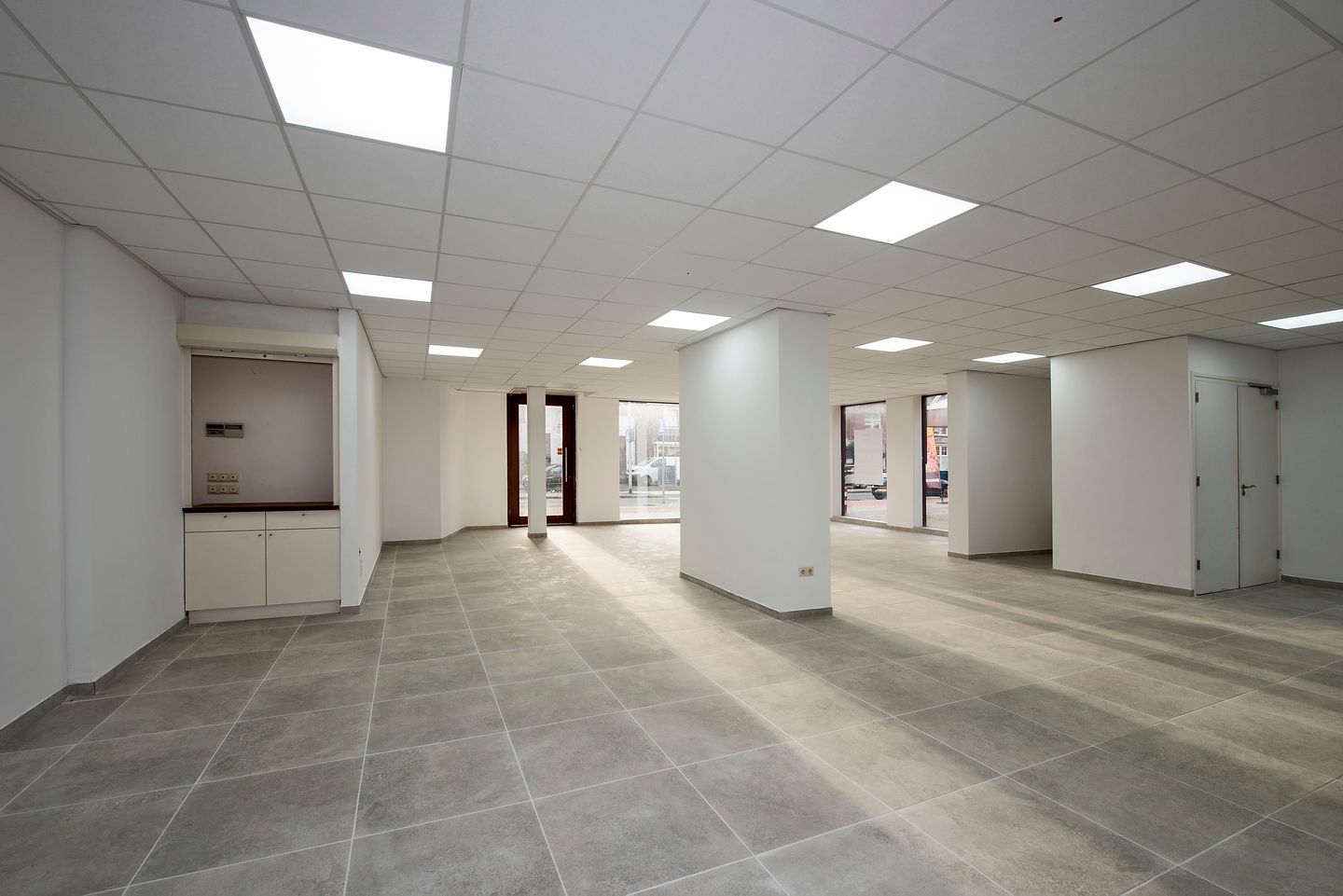 Bekijk foto 2 van Haaksbergerstraat 298