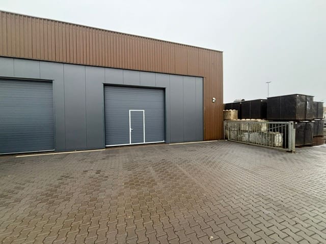 View photo 1 of Scheepvaartweg 7