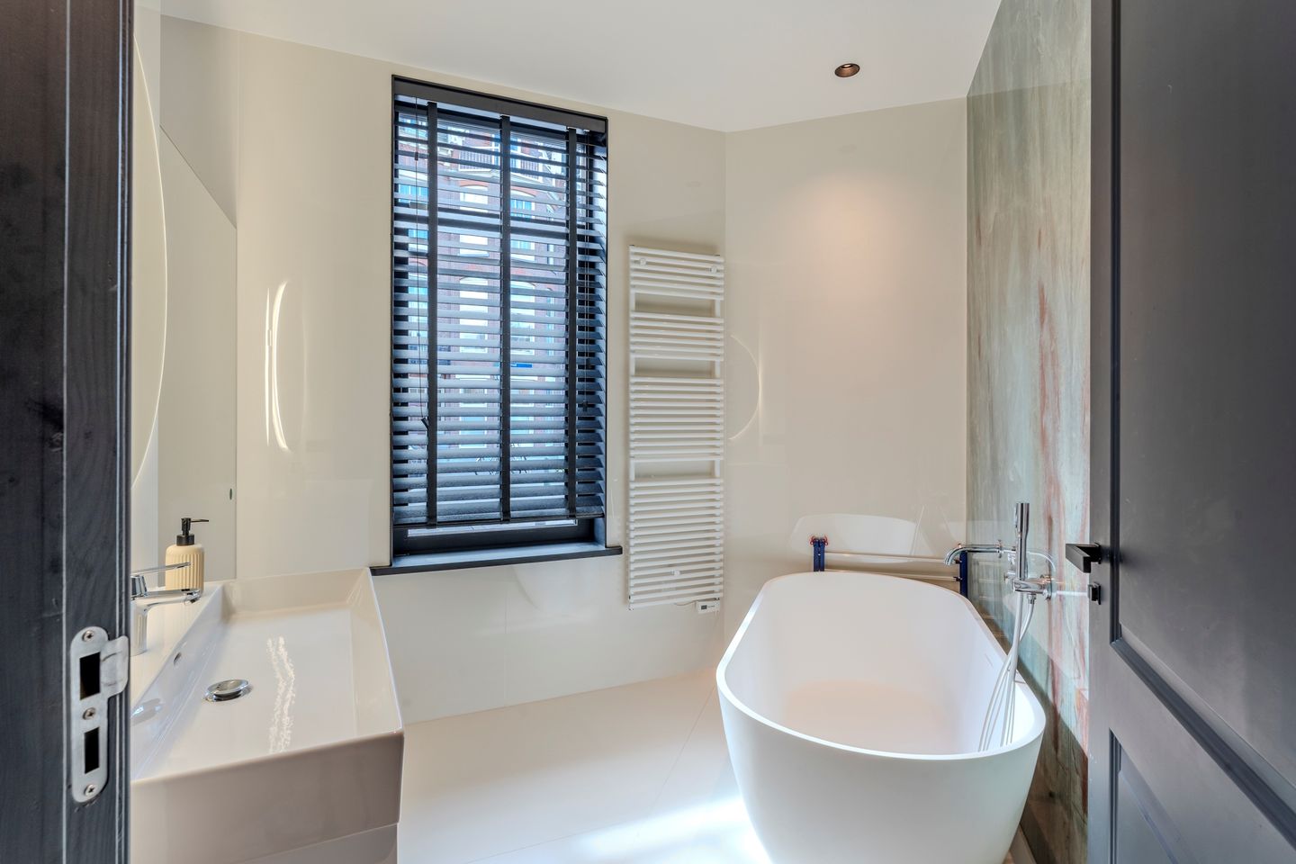 Foto 5 van Groot Hertoginnelaan 160