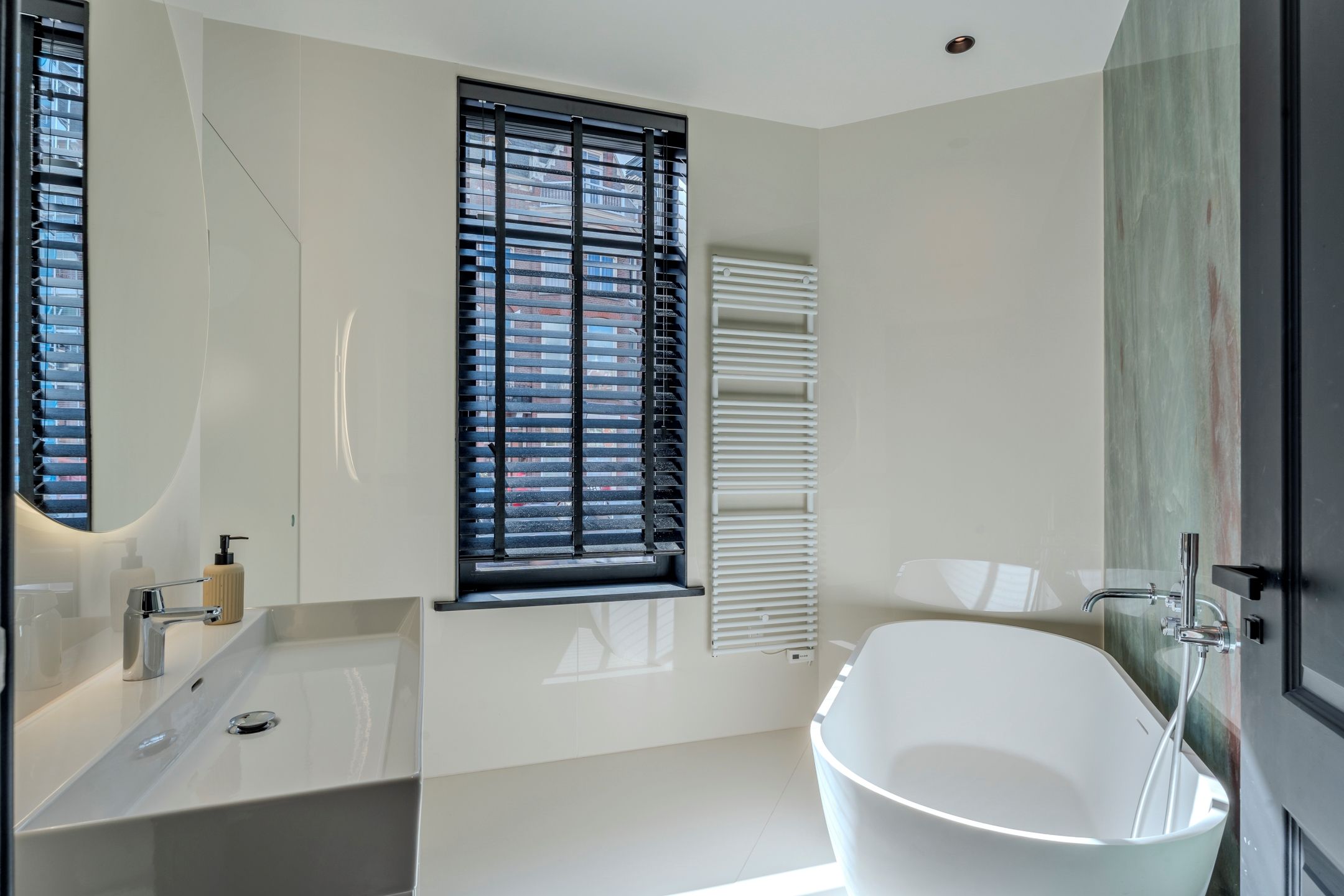 Foto 21 van Groot Hertoginnelaan 160