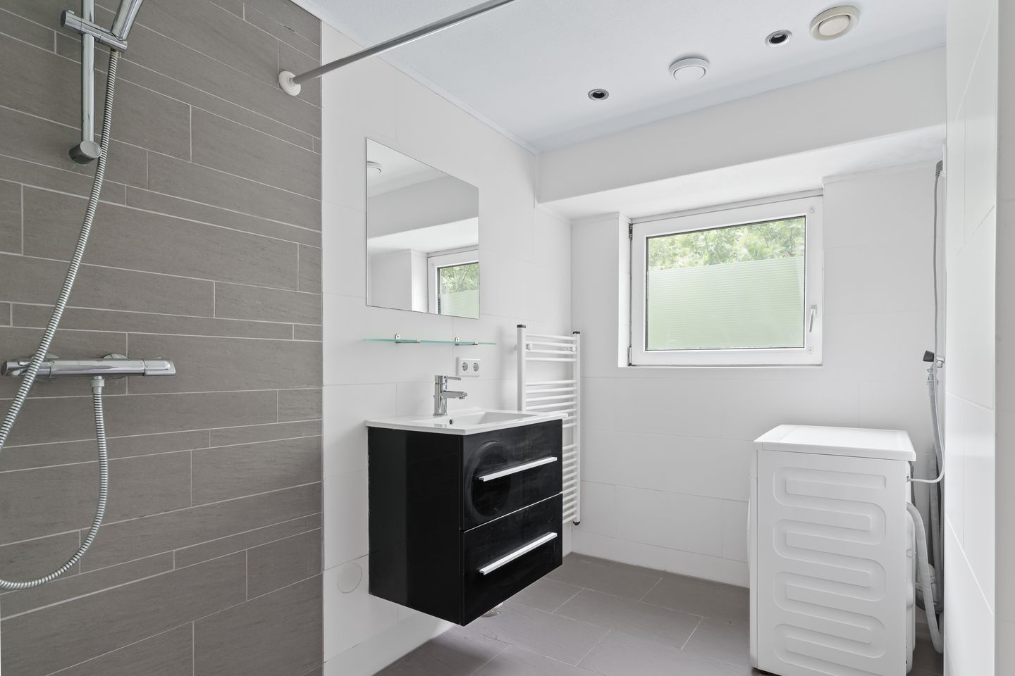 Foto 29 van Graaf Florisstraat 88-C