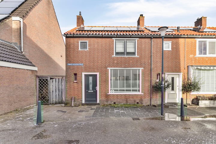 Photo 5 of Prinses Beatrixstraat 44