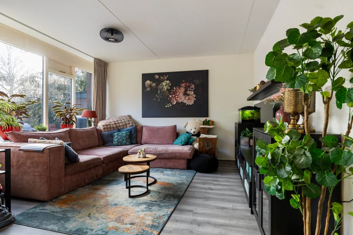 Photo 11 of Houtsnijdershorst 419