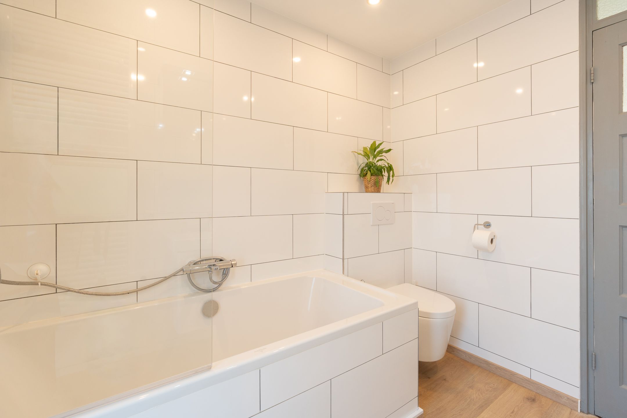 Foto 21 van Leeghwaterstraat 9