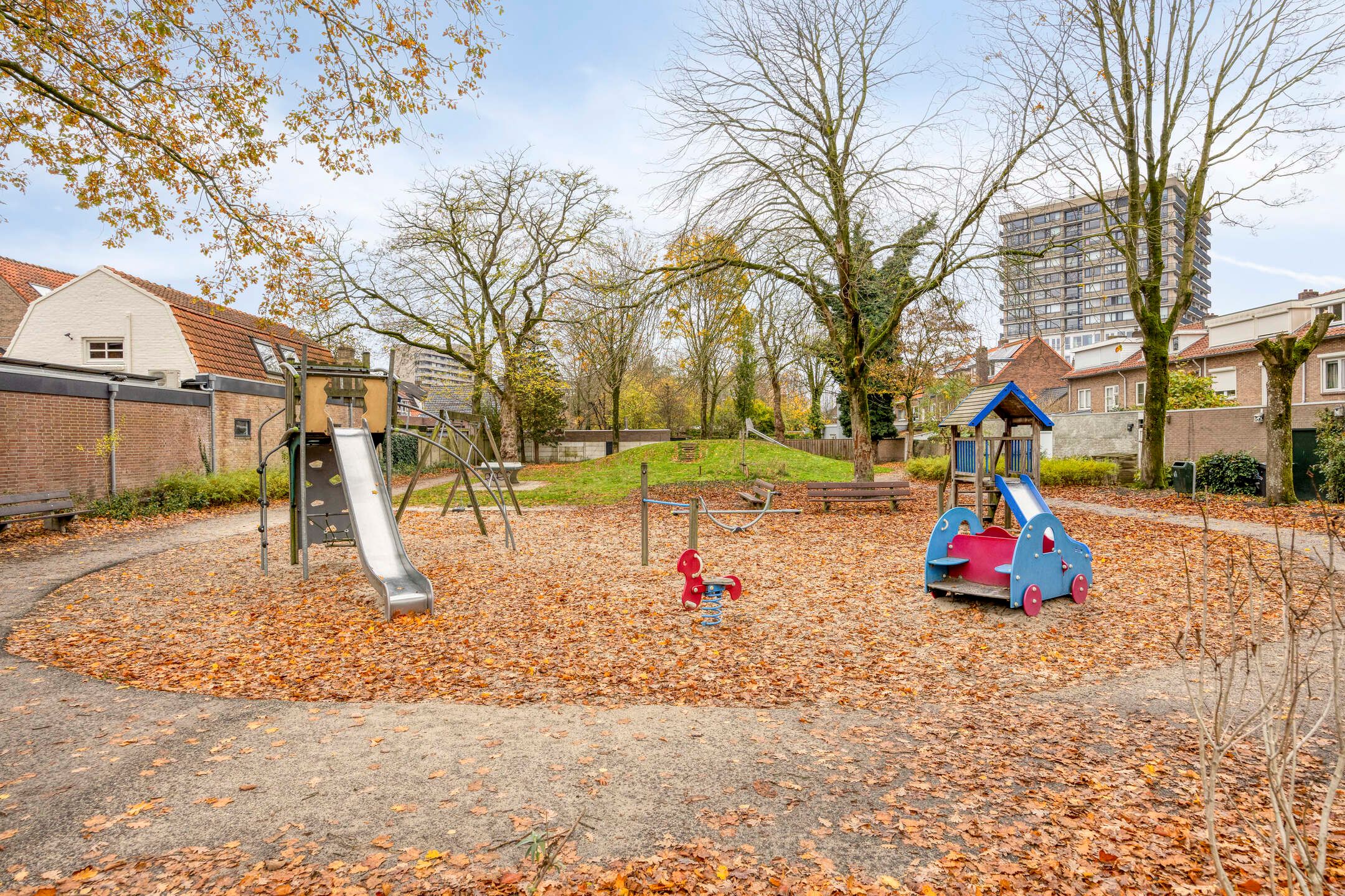 Photo 54 of St Rochusstraat 14