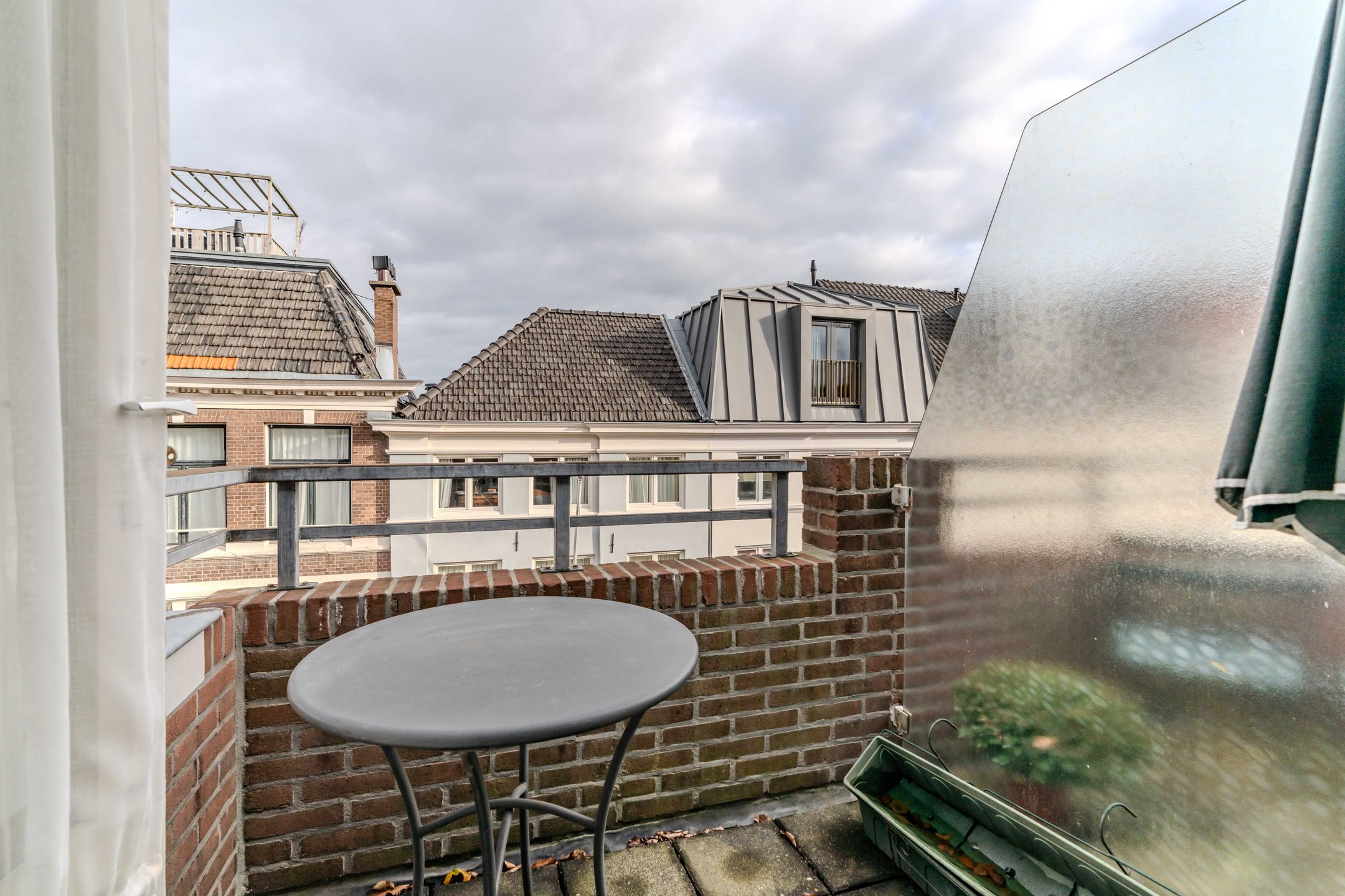 Foto 15 van Willemstraat 44