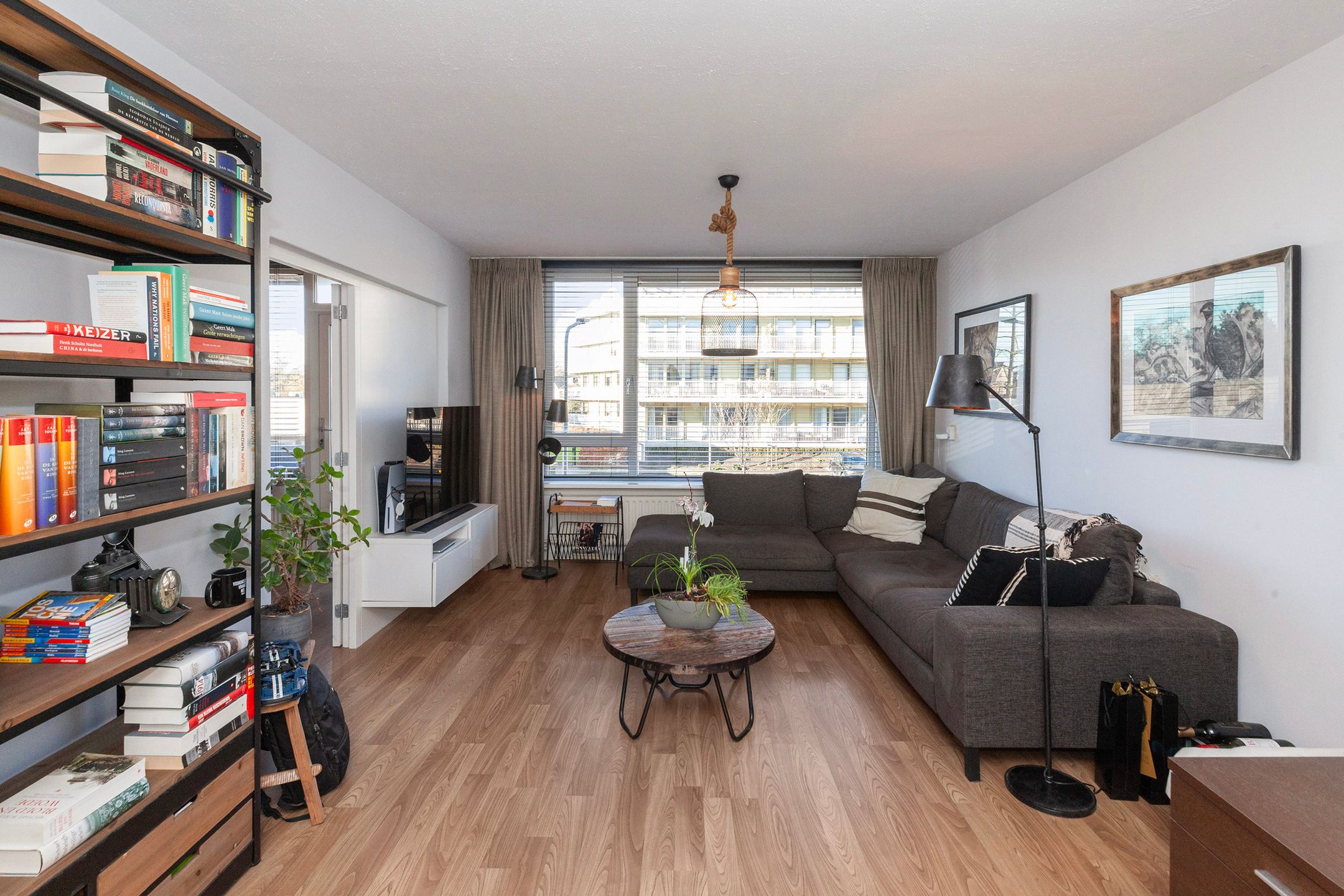 Foto 6 van Adriaen van Ostadestraat 18