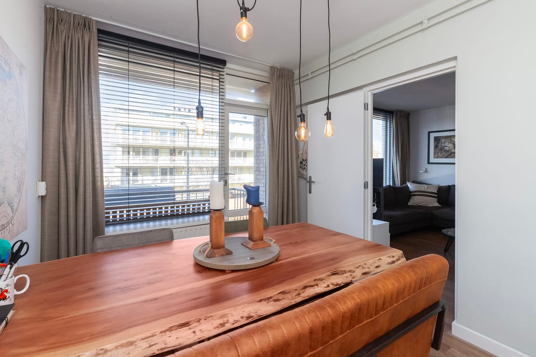 Foto 13 van Adriaen van Ostadestraat 18