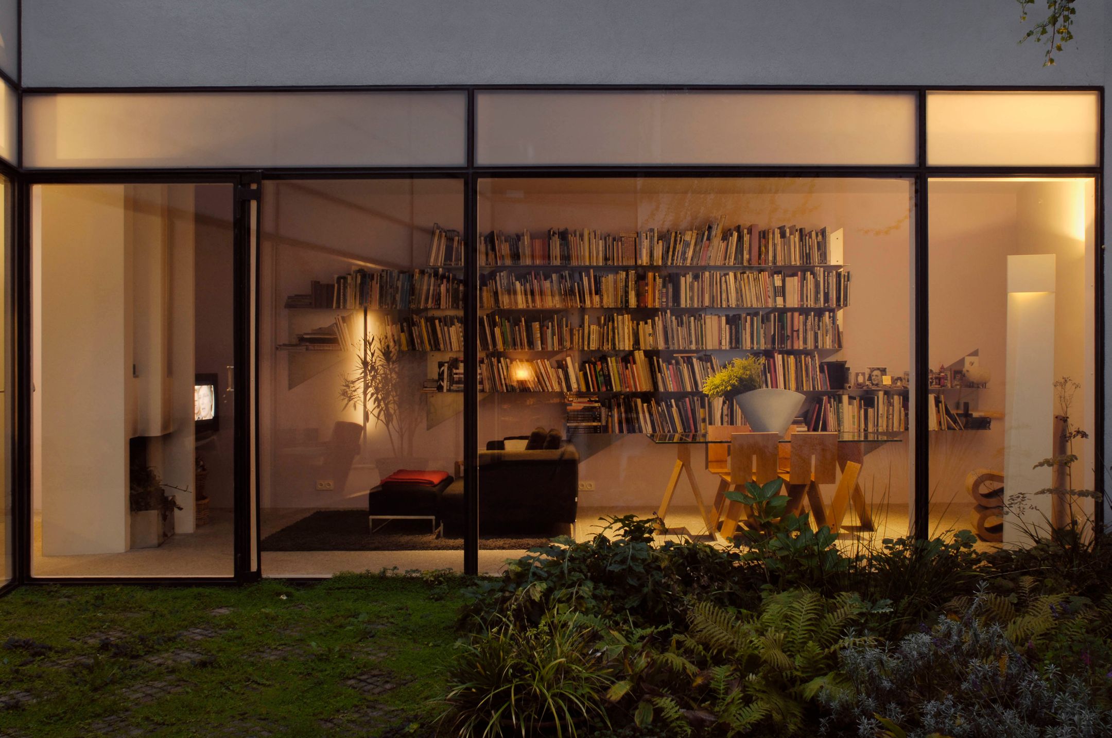 Photo 9 of Pieterskerkhof 8