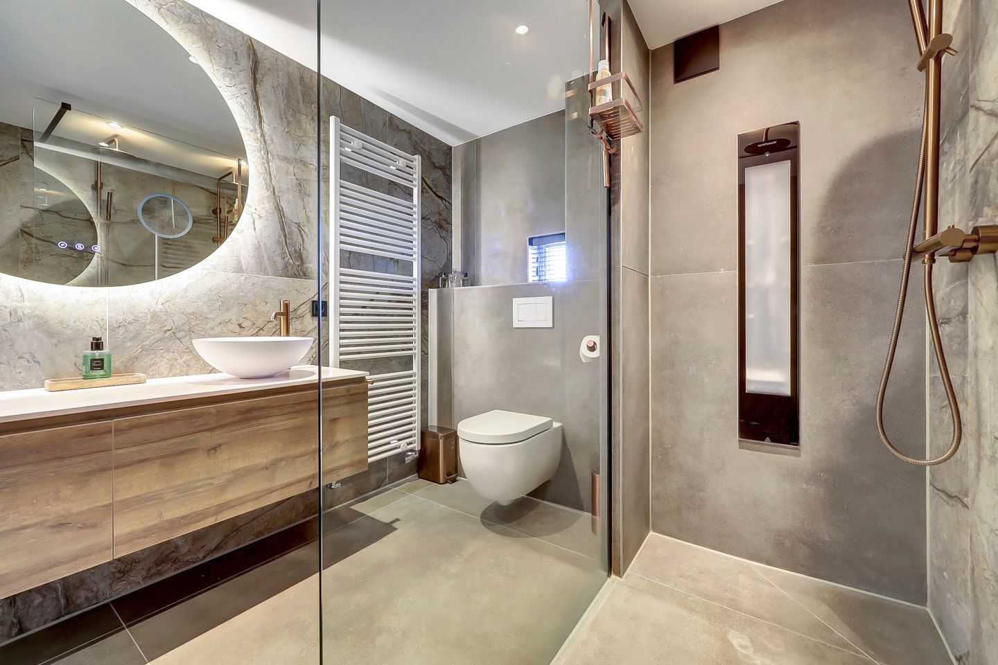 Photo 35 of Afrikalaan 87