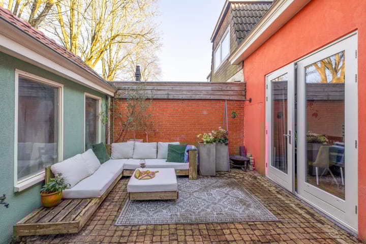 Foto 28 van Warmoesstraat 6