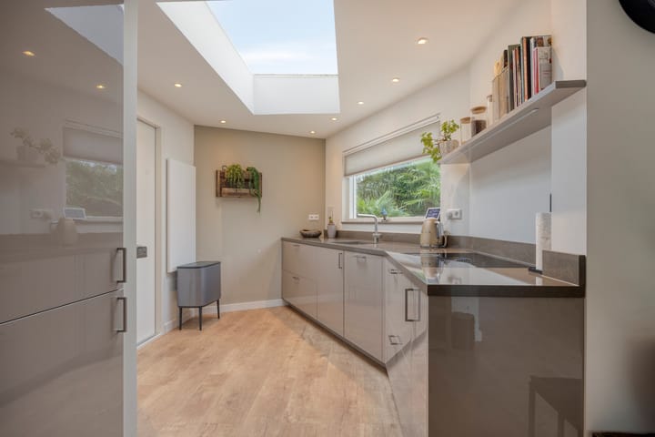 Foto 17 van Burgemeester Stolklaan 26