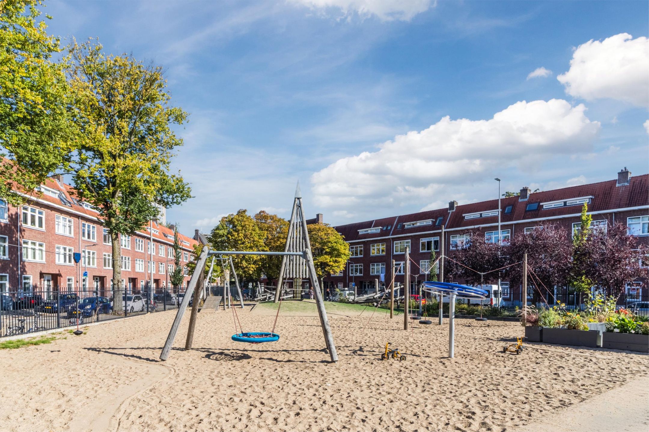 Foto 39 van Mijnsherenplein 27-B02