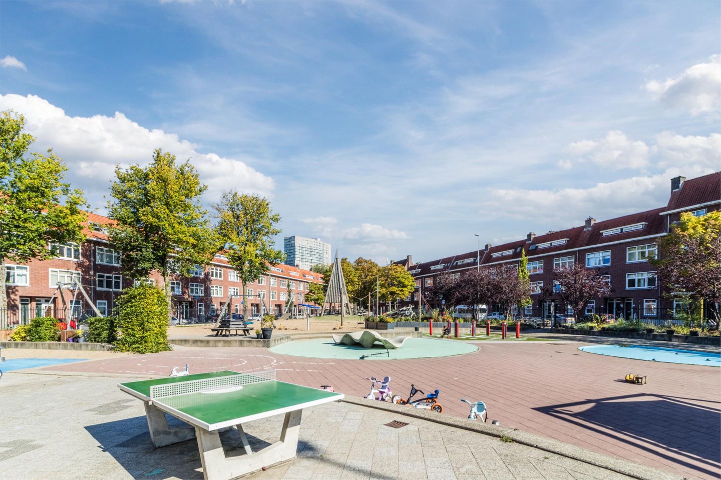 Foto 40 van Mijnsherenplein 27-B02