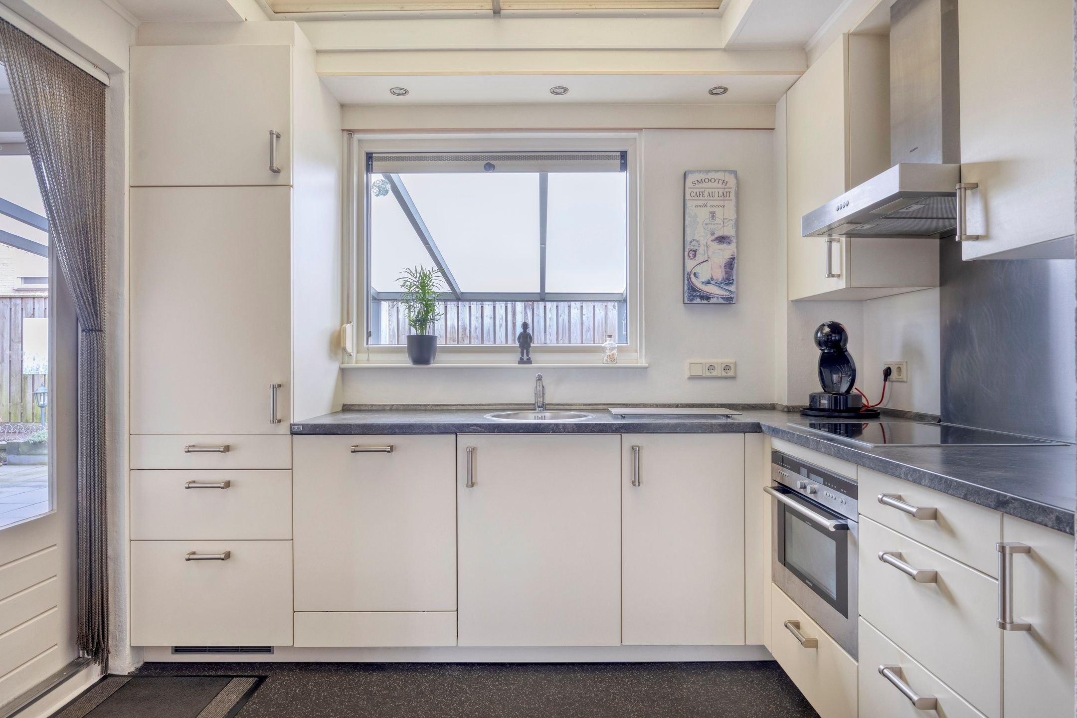 Photo 18 of Ruiterstraat 16