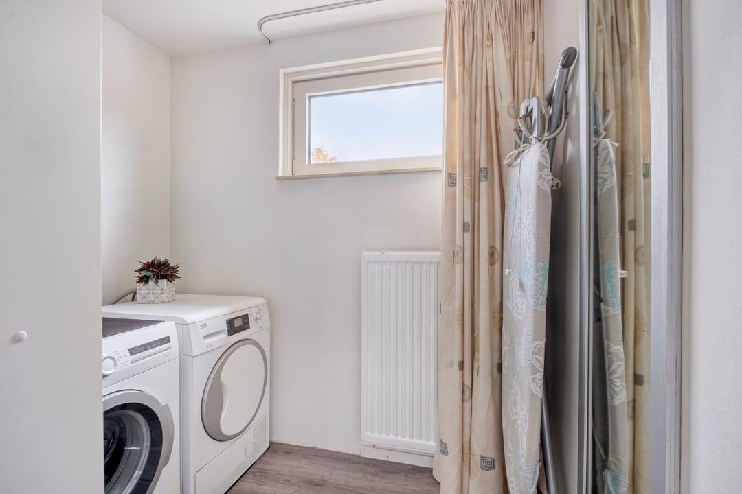 Photo 32 of Ruiterstraat 16