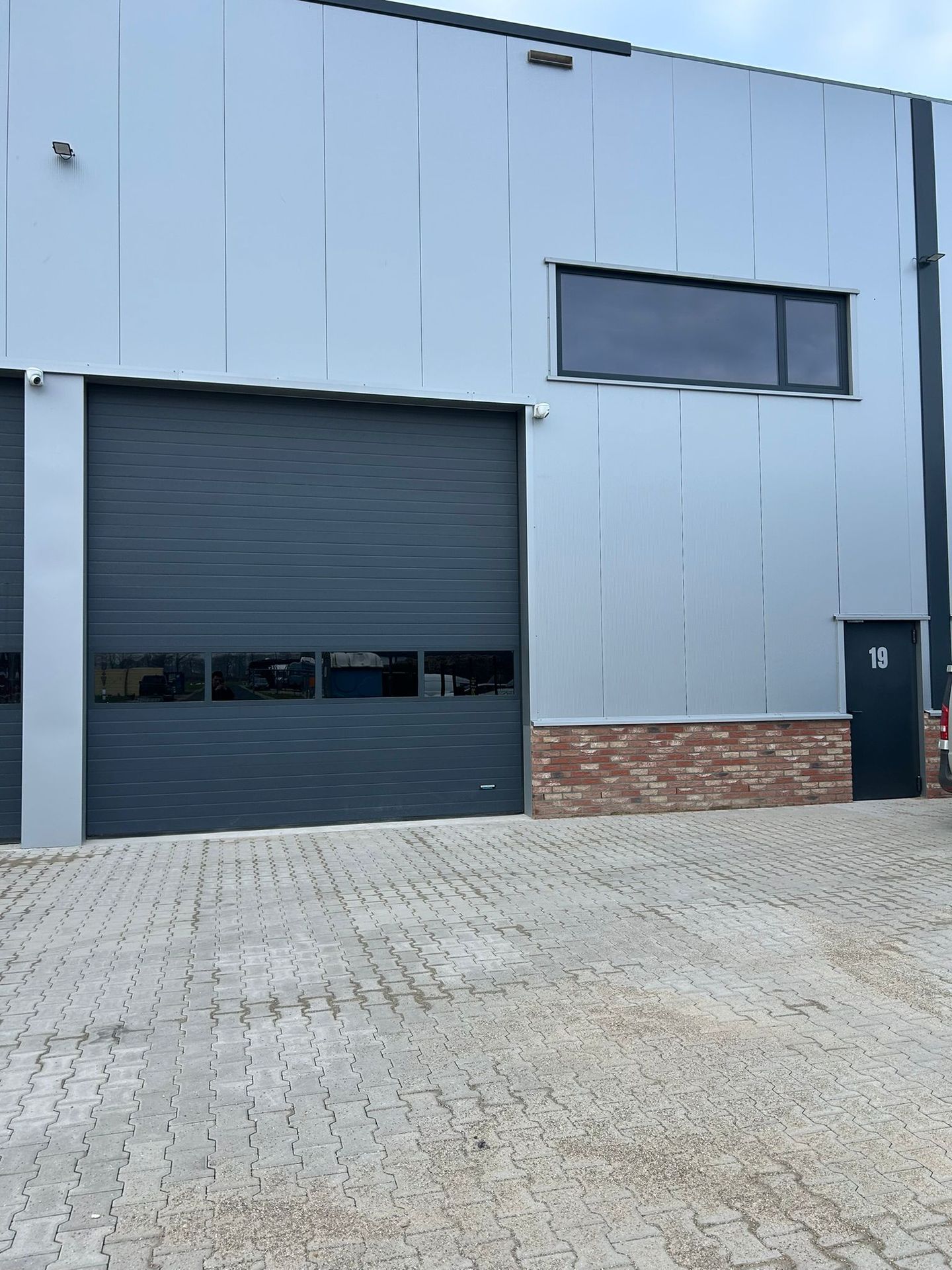 Bekijk foto 1 van Willige Laagt 19