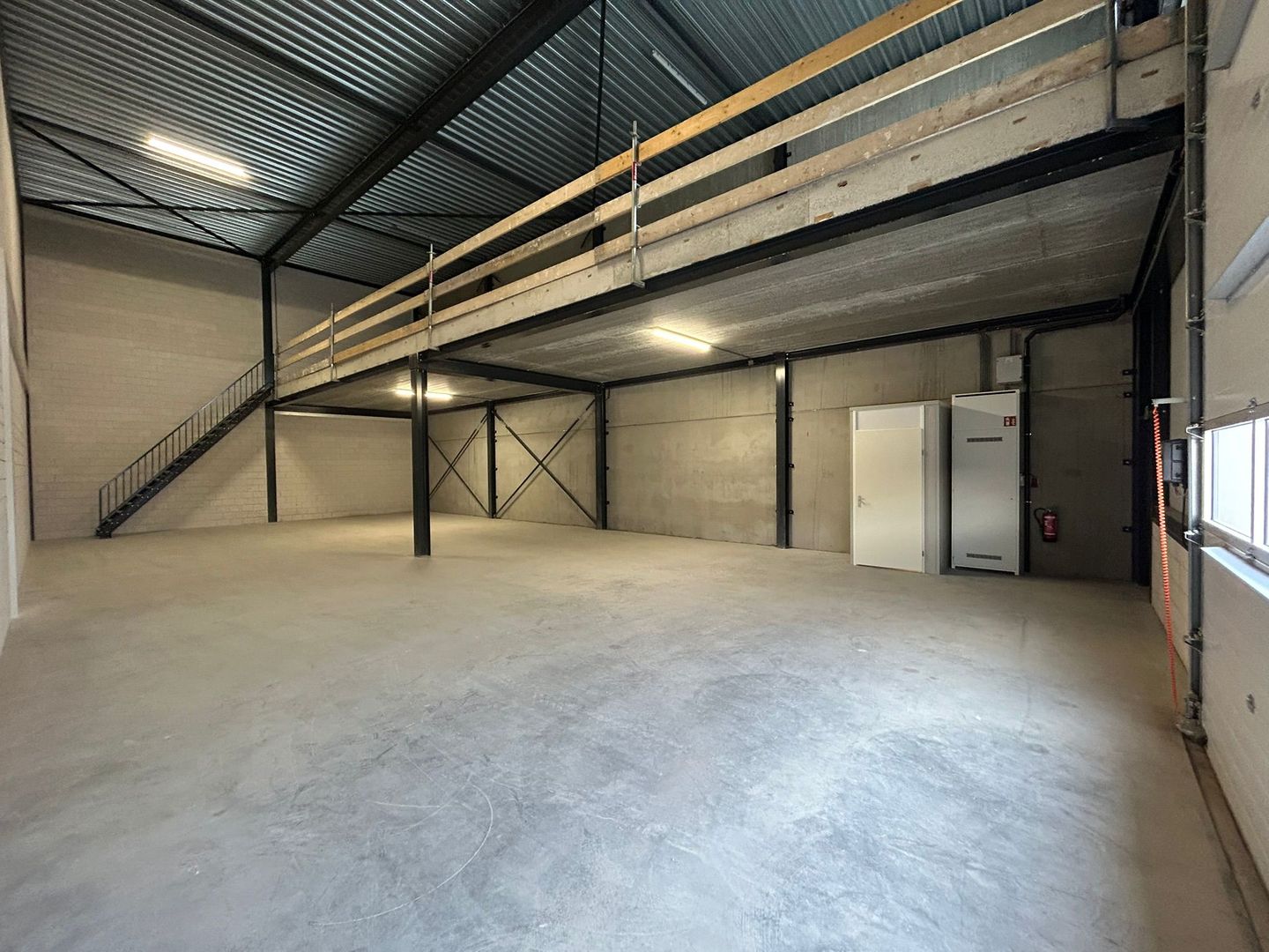 Bekijk foto 2 van Willige Laagt 19